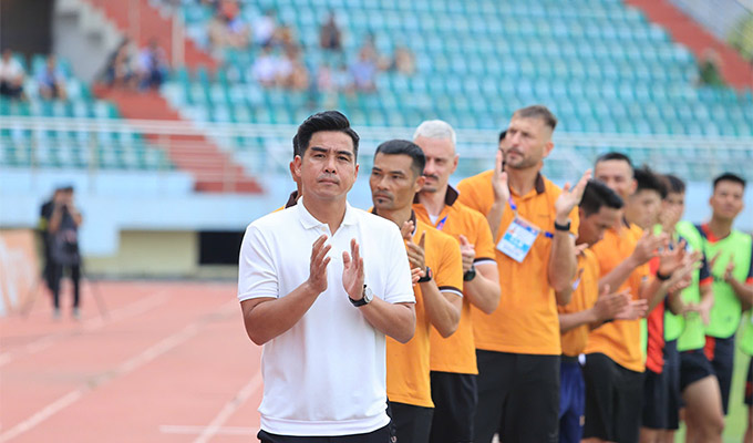 Thay đổi tên CLB